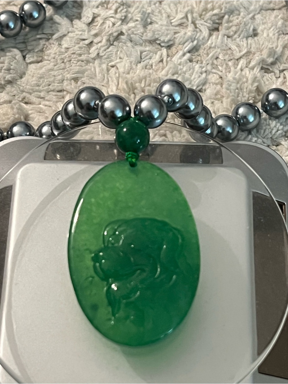 Green Jade-Style Carved Pendant Necklace - Women Jewelry